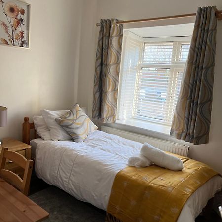 Comfortable Single Room Wembley Park/Stadium Londra Exterior foto
